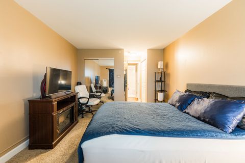 Tiny photo for 1815 Whitechapel Drive #2D, Mount Prospect, IL 60056 (MLS # 12609056)