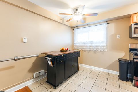 Tiny photo for 1815 Whitechapel Drive #2D, Mount Prospect, IL 60056 (MLS # 12609056)