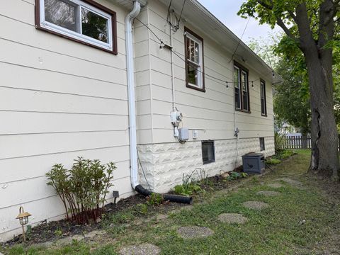Tiny photo for 825 N Butrick Street, Waukegan, IL 60085 (MLS # 12650154)