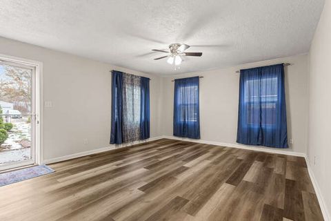 Tiny photo for 607 N James Street, Champaign, IL 61821 (MLS # 12522802)