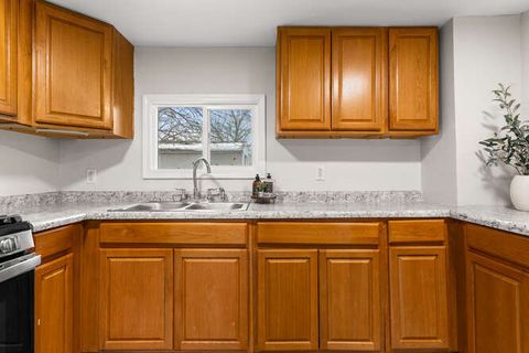 Tiny photo for 607 N James Street, Champaign, IL 61821 (MLS # 12522802)