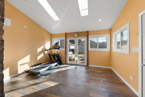 Tiny photo for 5733 S New England Avenue, Chicago, IL 60638 (MLS # 12512983)