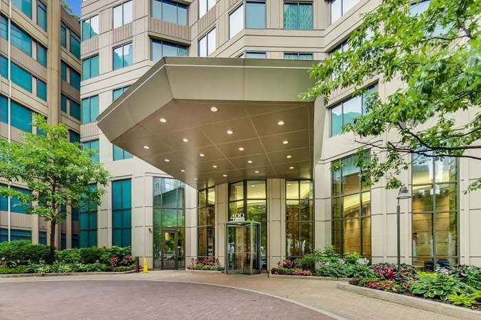 400 N Lasalle Drive 1303