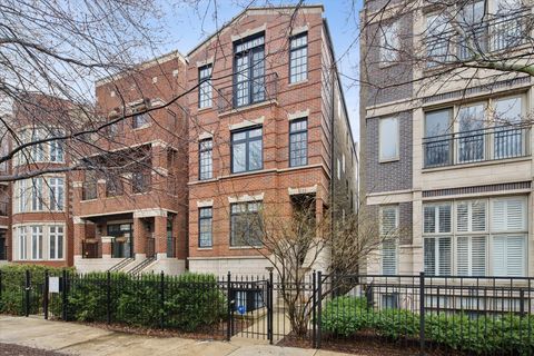 Photo of 1539 W Montana Street #2, Chicago, IL 60614 (MLS # 12584563)