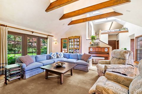 Tiny photo for 92 Indian Hill Road, Winnetka, IL 60093 (MLS # 12620950)