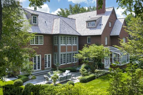 Tiny photo for 92 Indian Hill Road, Winnetka, IL 60093 (MLS # 12620950)