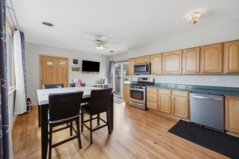 Tiny photo for 4850 Michigan Avenue, Schiller Park, IL 60176 (MLS # 12724709)