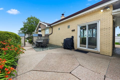 Tiny photo for 4850 Michigan Avenue, Schiller Park, IL 60176 (MLS # 12724709)