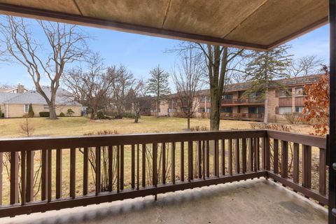 Tiny photo for 8000 WOODGLEN Lane #102, Downers Grove, IL 60516 (MLS # 12614485)