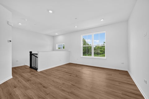 Tiny photo for 168 E Berkshire Drive, Crystal Lake, IL 60014 (MLS # 12599655)