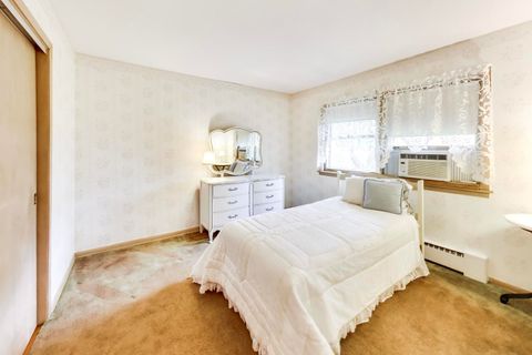 Tiny photo for 1430 Granville Avenue, Park Ridge, IL 60068 (MLS # 12635186)