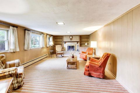 Tiny photo for 1430 Granville Avenue, Park Ridge, IL 60068 (MLS # 12635186)