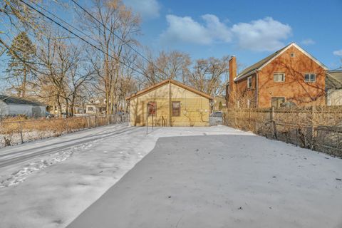 A home in Dolton