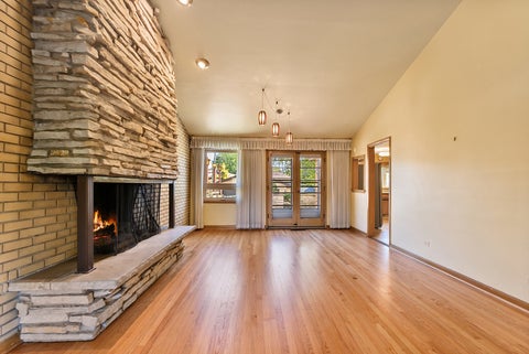 Tiny photo for 10621 Laramie Avenue, Oak Lawn, IL 60453 (MLS # 12759304)