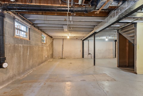 Tiny photo for 10621 Laramie Avenue, Oak Lawn, IL 60453 (MLS # 12759304)
