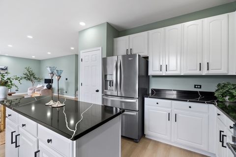 Tiny photo for 2197 Wilson Creek Circle, Aurora, IL 60503 (MLS # 12509828)