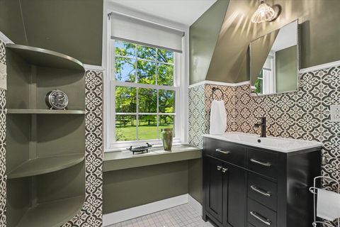 Tiny photo for 208 W Florida Avenue, Urbana, IL 61801 (MLS # 12671047)
