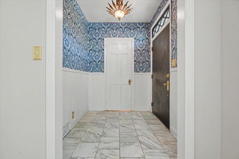 Tiny photo for 208 W Florida Avenue, Urbana, IL 61801 (MLS # 12671047)