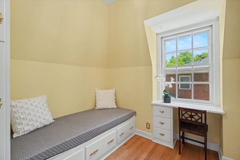 Tiny photo for 208 W Florida Avenue, Urbana, IL 61801 (MLS # 12671047)