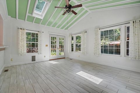 Tiny photo for 208 W Florida Avenue, Urbana, IL 61801 (MLS # 12671047)
