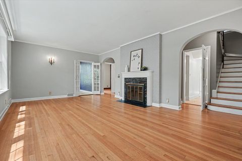 Tiny photo for 208 W Florida Avenue, Urbana, IL 61801 (MLS # 12671047)