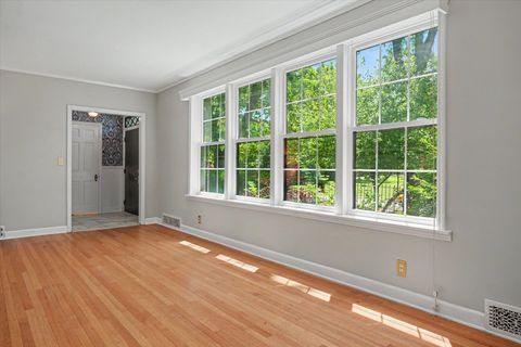Tiny photo for 208 W Florida Avenue, Urbana, IL 61801 (MLS # 12671047)