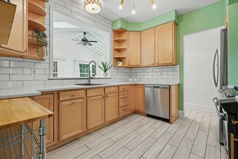 Tiny photo for 208 W Florida Avenue, Urbana, IL 61801 (MLS # 12671047)