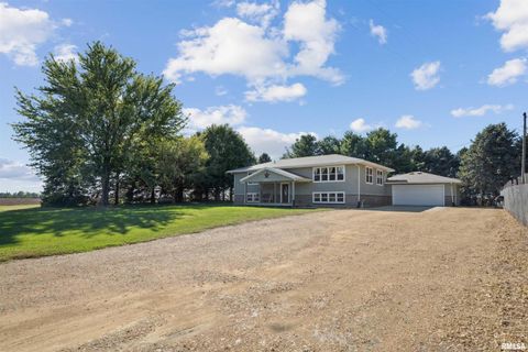 Tiny photo for 1374 290TH Avenue, Charlotte, IA 52731 (MLS # QC4268219)