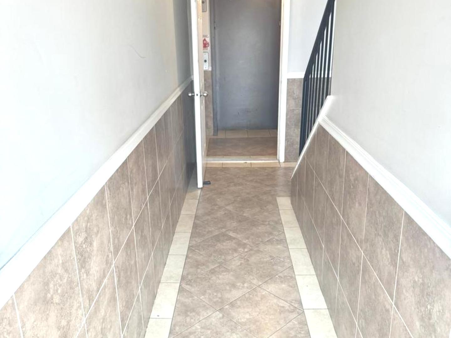 1857 W Diversey Parkway 201