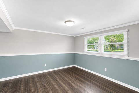 Tiny photo for 419 DEERPATH Drive, Lindenhurst, IL 60046 (MLS # 12723861)