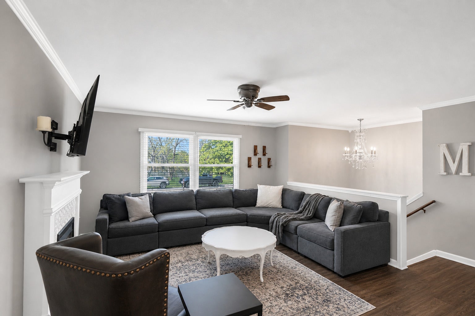 419 DEERPATH Drive