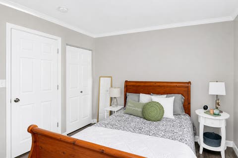 Tiny photo for 419 DEERPATH Drive, Lindenhurst, IL 60046 (MLS # 12723861)