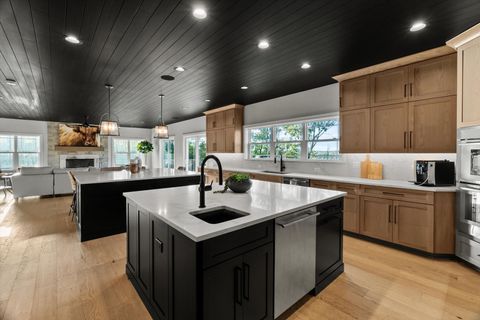 Tiny photo for 11120 Tuscany Court, Lemont, IL 60439 (MLS # 12554864)