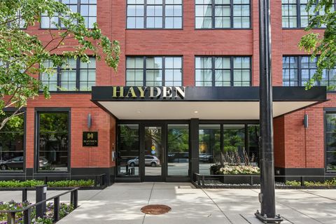 Photo of 1109 W WASHINGTON Boulevard #8A, Chicago, IL 60607 (MLS # 12519158)