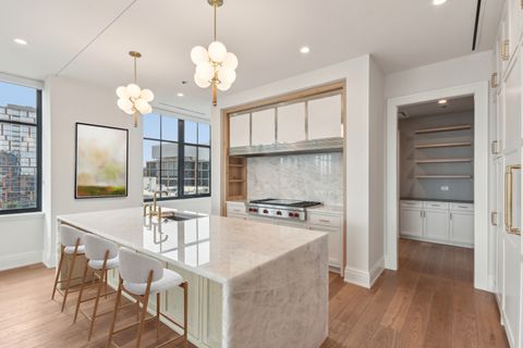 Tiny photo for 1109 W WASHINGTON Boulevard #8A, Chicago, IL 60607 (MLS # 12519158)