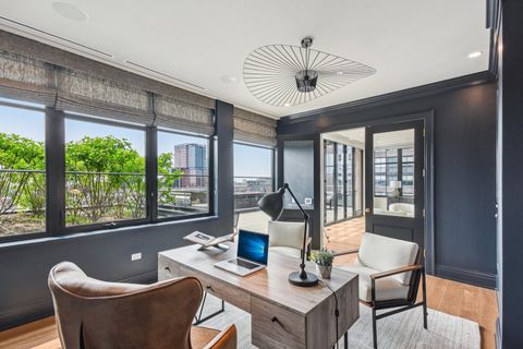 Tiny photo for 1109 W WASHINGTON Boulevard #8A, Chicago, IL 60607 (MLS # 12519158)