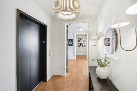 Tiny photo for 1109 W WASHINGTON Boulevard #8A, Chicago, IL 60607 (MLS # 12519158)