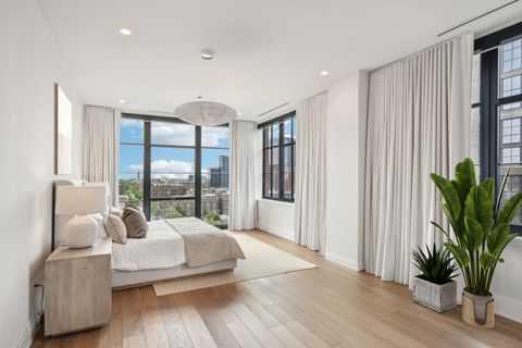 Tiny photo for 1109 W WASHINGTON Boulevard #8A, Chicago, IL 60607 (MLS # 12519158)