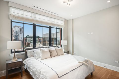 Tiny photo for 1109 W WASHINGTON Boulevard #8A, Chicago, IL 60607 (MLS # 12519158)