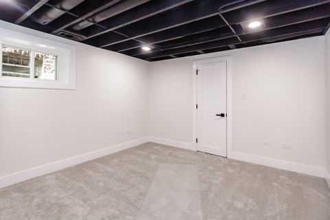 Tiny photo for 2644 W Wellington Avenue, Chicago, IL 60618 (MLS # 12501030)