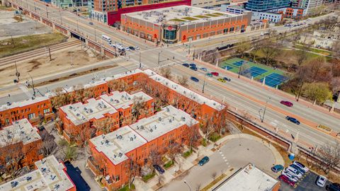 Tiny photo for 1200 S Federal Street #C, Chicago, IL 60605 (MLS # 12618600)
