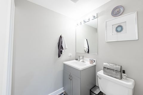 Tiny photo for 1200 S Federal Street #C, Chicago, IL 60605 (MLS # 12618600)