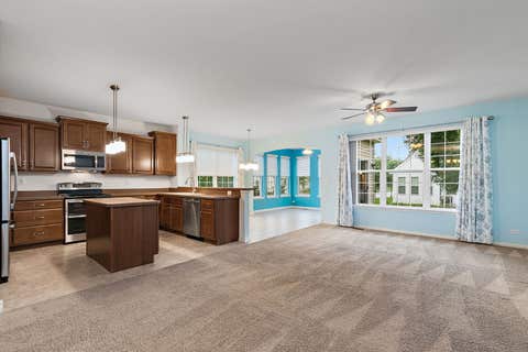 Tiny photo for 957 Laguna Lane, Pingree Grove, IL 60140 (MLS # 12733668)