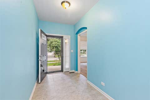 Tiny photo for 957 Laguna Lane, Pingree Grove, IL 60140 (MLS # 12733668)