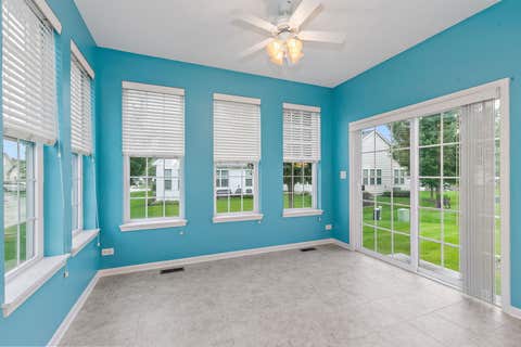 Tiny photo for 957 Laguna Lane, Pingree Grove, IL 60140 (MLS # 12733668)