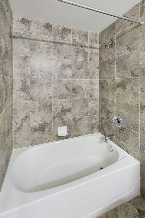 Tiny photo for 601 W Rand Road #201, Arlington Heights, IL 60004 (MLS # 12676328)