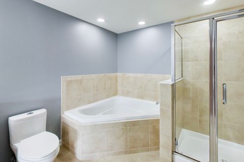Tiny photo for 601 W Rand Road #201, Arlington Heights, IL 60004 (MLS # 12676328)