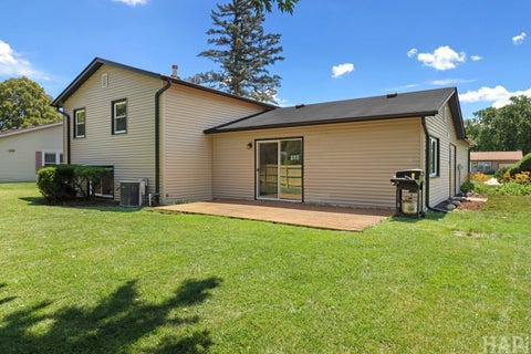 Tiny photo for 166 E Cunningham Drive, Palatine, IL 60067 (MLS # 12694913)