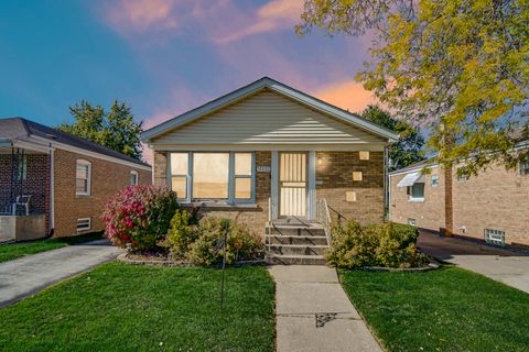 Photo of 15532 Drexel Avenue, Dolton, IL 60419 (MLS # 12507963)