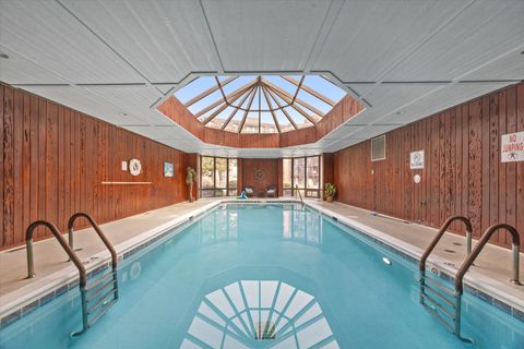 Tiny photo for 127 Acacia Circle #508, Indian Head Park, IL 60525 (MLS # 12573356)